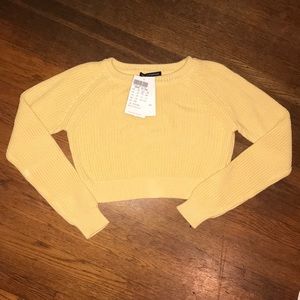 NWT Brandy Melville yellow knit cropped sweater